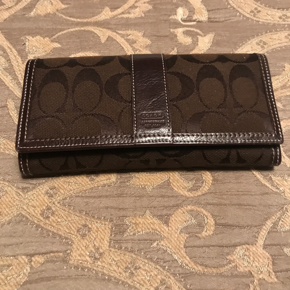 100% Authentic Coach Wallet